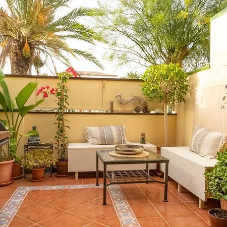 Melo's Place - Cozy With A Sunny Terrace. Apartment *