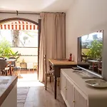 Melo's Place - Cozy With A Sunny Terrace. Διαμέρισμα *