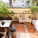 Διαμέρισμα Melo's Place - Cozy With A Sunny Terrace. *